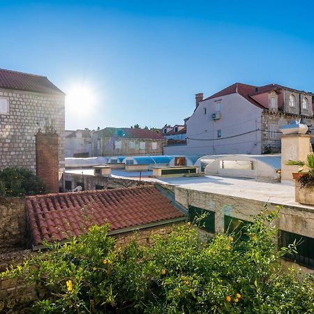 Deluxe Rooms With A Terrace View At Old City Gate Dubrovnik Exterior photo