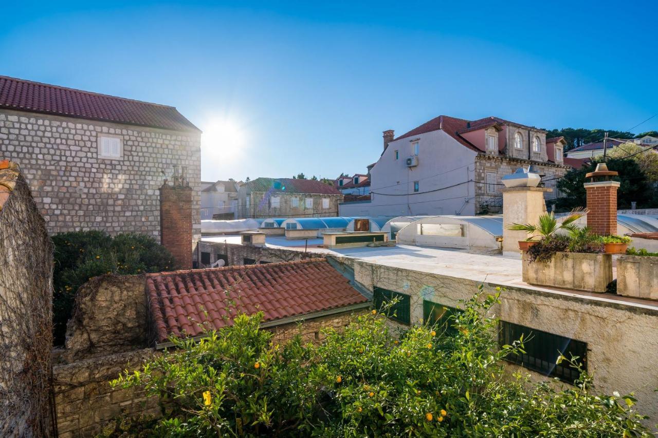 Deluxe Rooms With A Terrace View At Old City Gate Dubrovnik Exterior photo