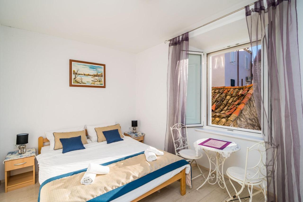 Deluxe Rooms With A Terrace View At Old City Gate Dubrovnik Exterior photo