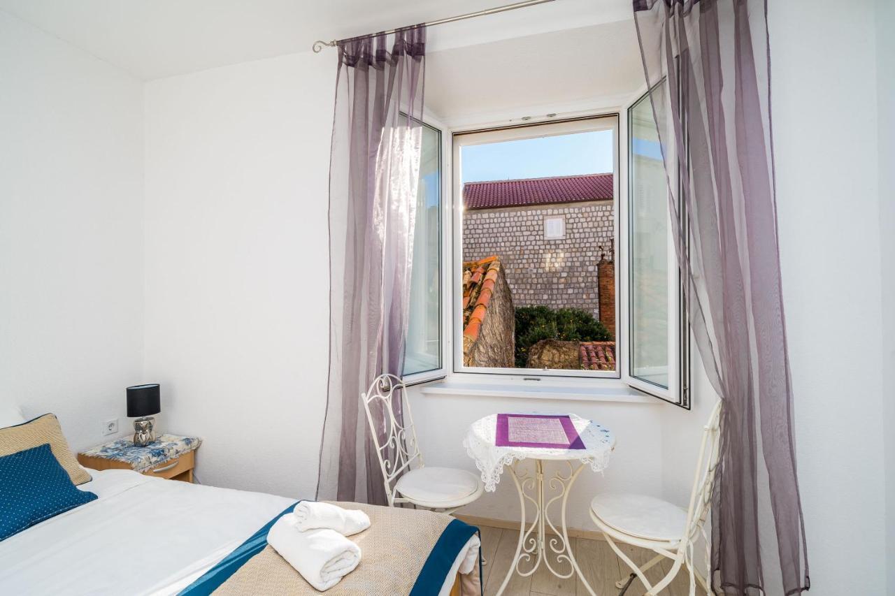 Deluxe Rooms With A Terrace View At Old City Gate Dubrovnik Exterior photo